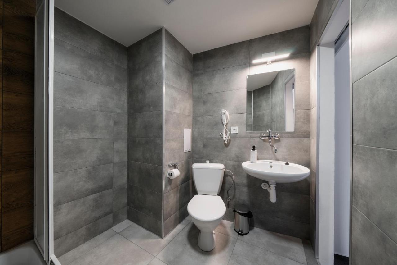 Hotel Bayer Plzeň Dış mekan fotoğraf