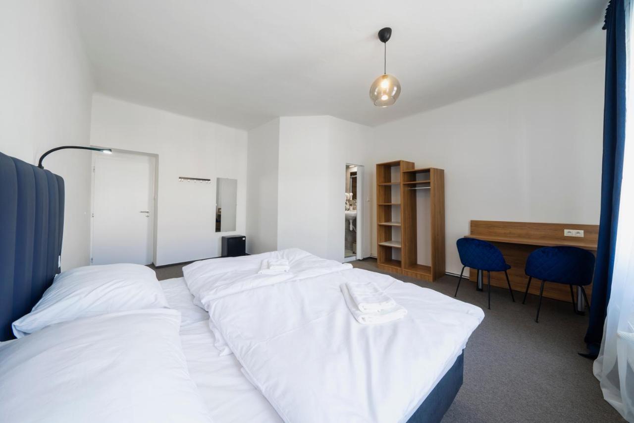 Hotel Bayer Plzeň Dış mekan fotoğraf